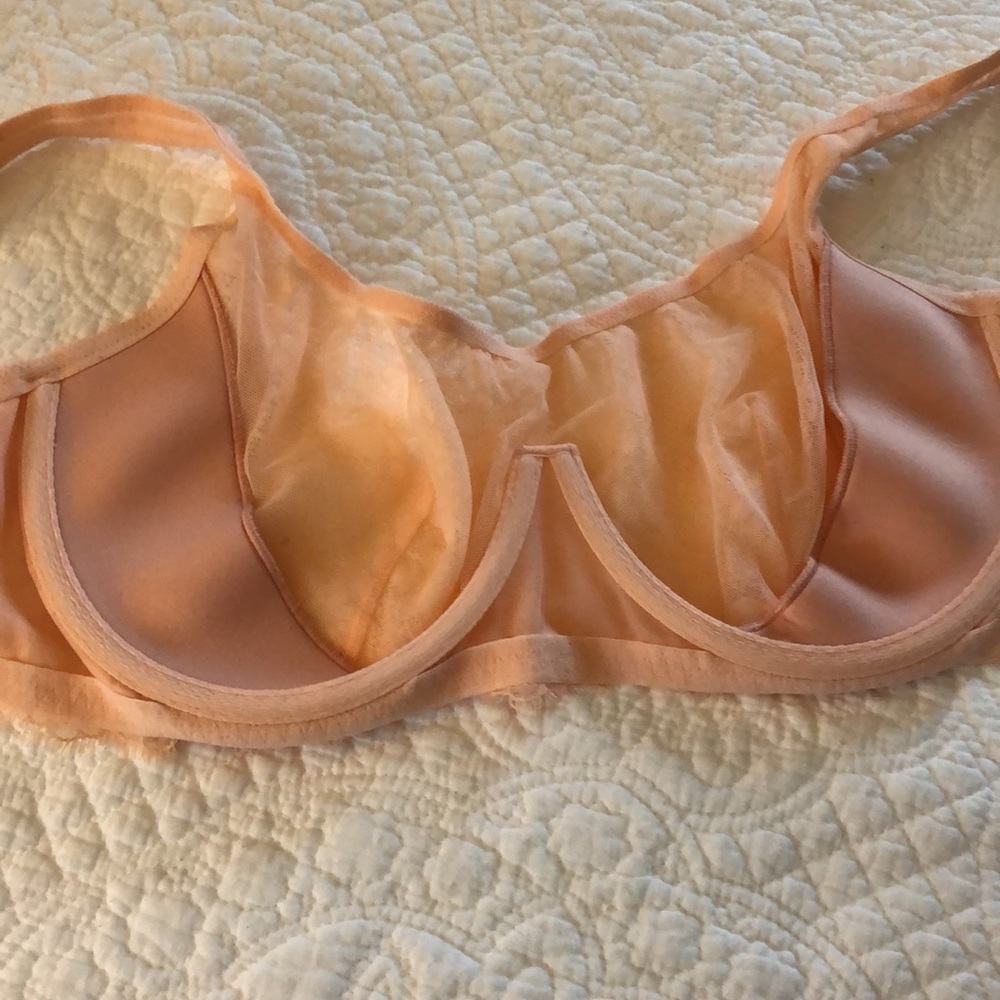 Vs 36dd Push Up Without Padding - image 4
